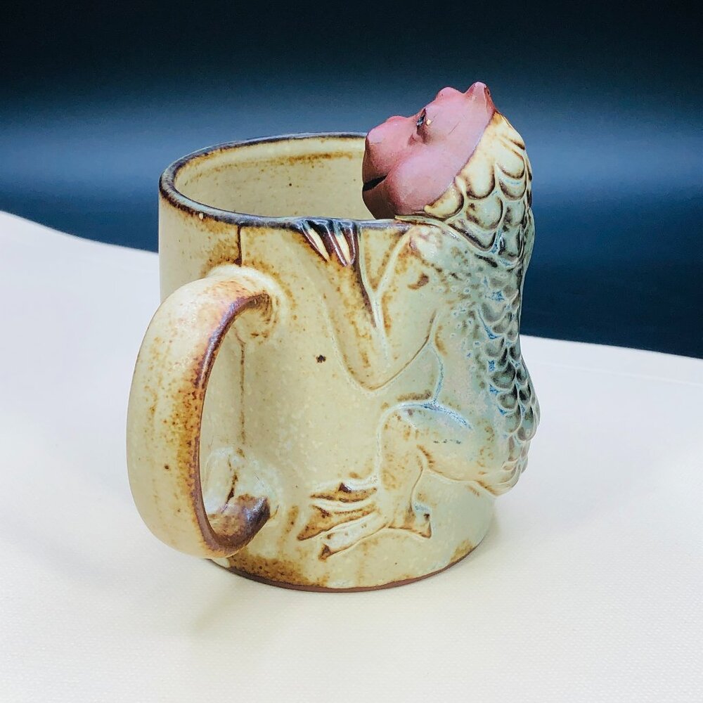 Vintage 70s UCTCI Anthropomorphic Lizard Mug, Japan Redware Pottery Coffee Cup